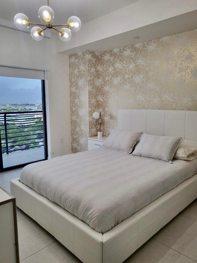 Downtown Doral, Florida. New Condo Style Resort. Exterior photo